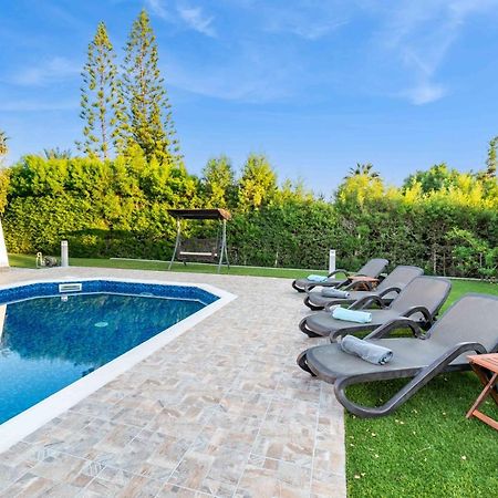 Bungalow Casa Bella By Ezoria Villas Коръл бей Екстериор снимка