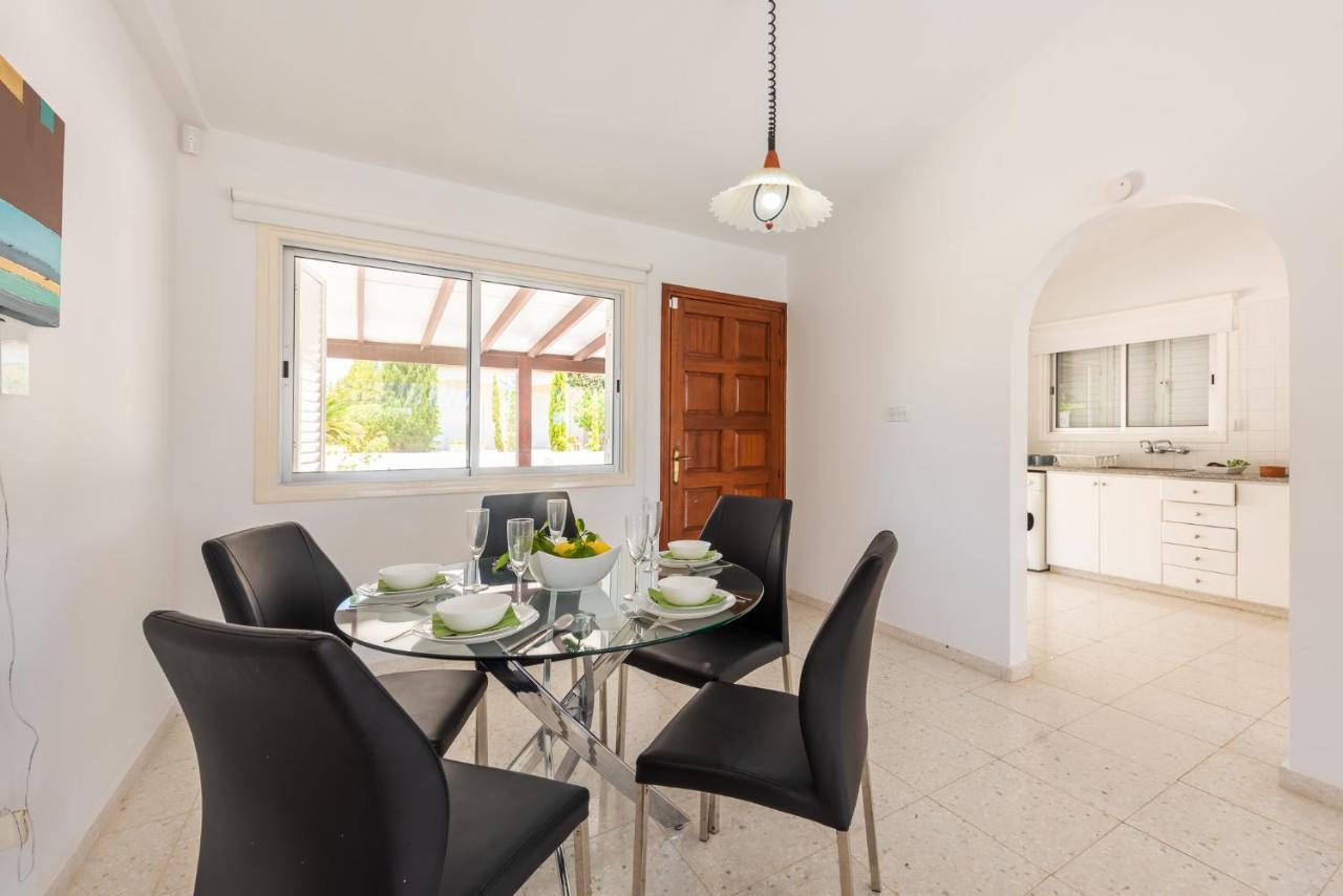 Bungalow Casa Bella By Ezoria Villas Коръл бей Екстериор снимка