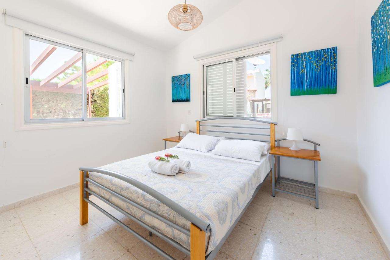 Bungalow Casa Bella By Ezoria Villas Коръл бей Екстериор снимка